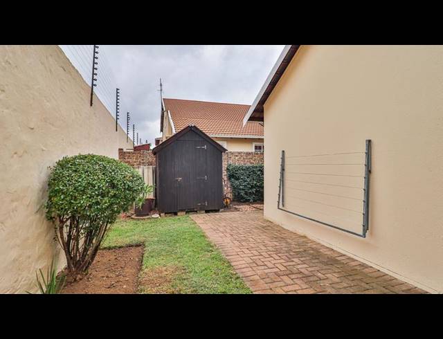 3 BEDROOM CLUSTER FOR SALE IN EDEN GLEN